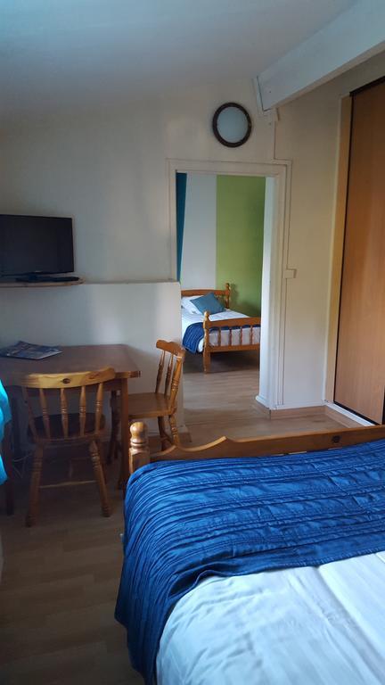 Hotel O Fil De L'O Marseillette Bagian luar foto